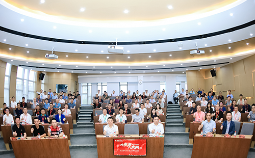 DB彩票
2021核心伙伴共赢大会隆重举行！
